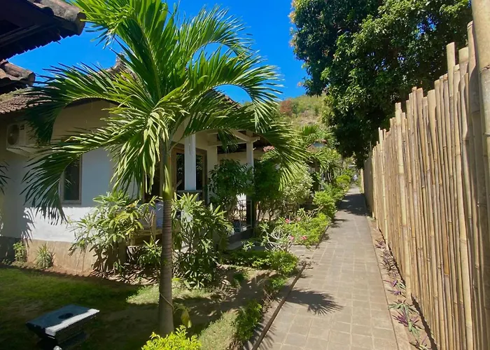 Coco House Guest house
