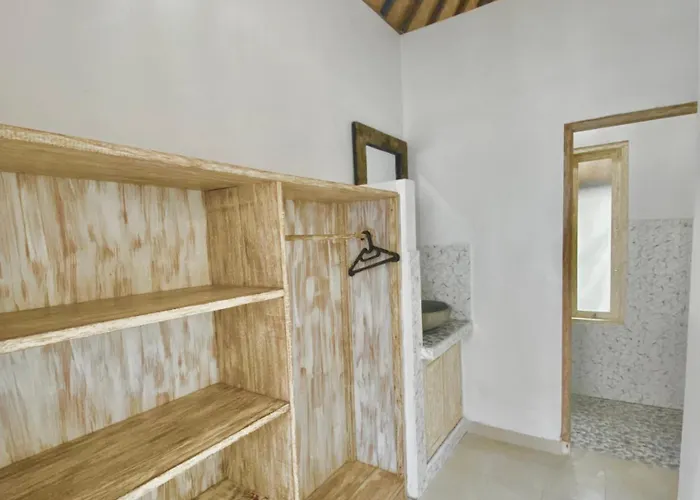 Coco House Guest house